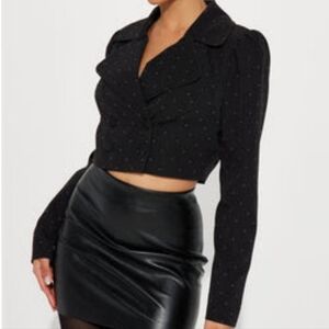 NWT Fashion Nova Black Cropped Blazer (Medium)